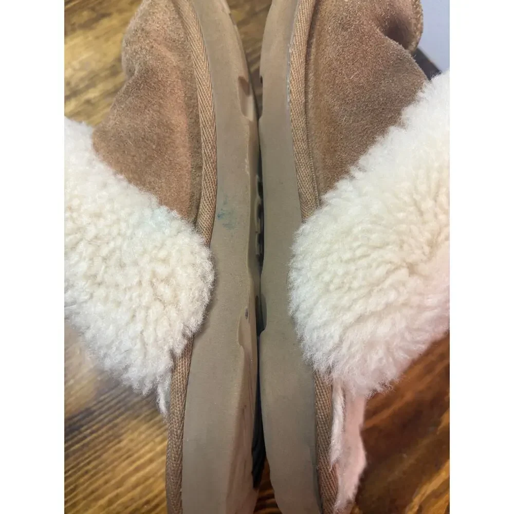 Ugg Brown Slippers Size 4‎